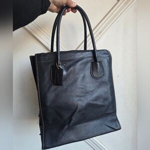 Coach Cashin Carry Tote 29 🖤🥀 *PROJECT*